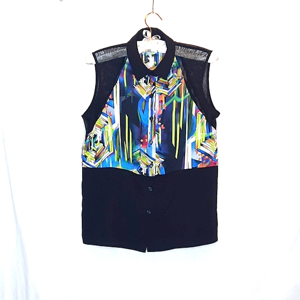 JU'S Collared Sleeveless, Button Down, Blouse